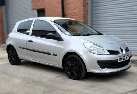 RENAULT CLIO 1.2 16v Extreme 3dr